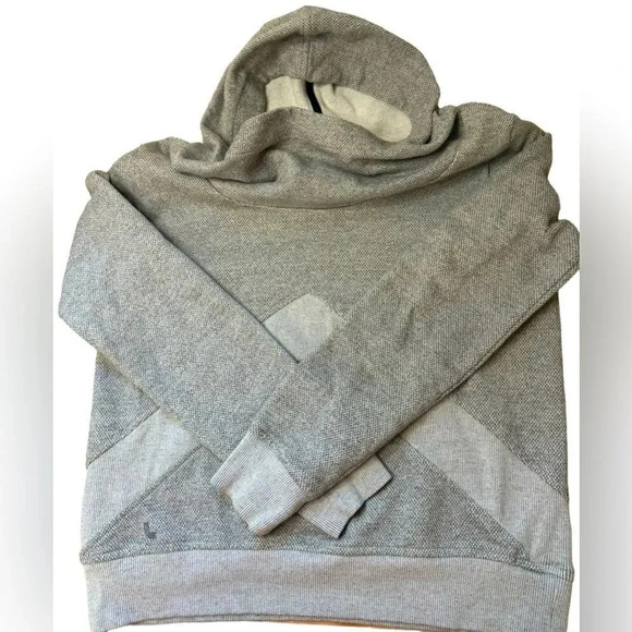 Lolë women's Mock Neck Cropped Pullover Terry Hoodie In Grey | Size Small - Picture 4 of 8